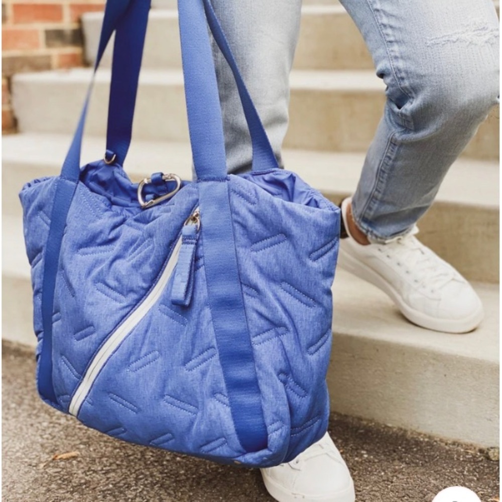 Go Dash Dot Puffle in Denim (pictured 2, 3, 4)